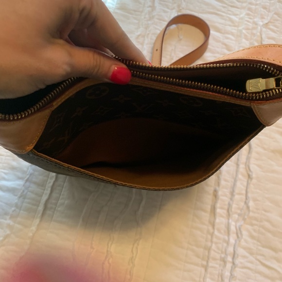 LOUIS VUITTON Victoire Monogram Canvas Crossbody Bag Black Louis Vuitton crossbody bag
